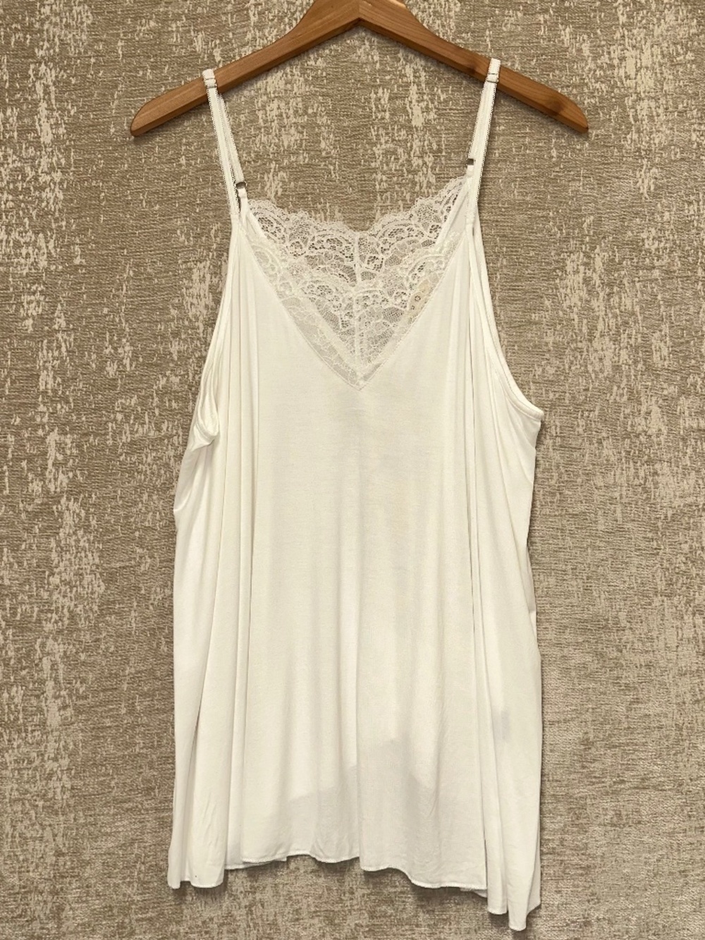 POL white Lace Tank Top